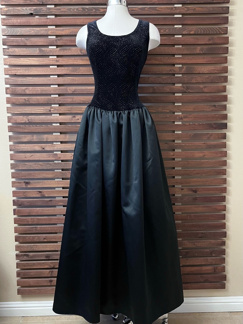 Vintage 1990s Scott McClintock Black Silver Glitter Stretch Maxi Dress Gown 10